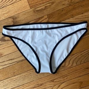ASOS NWOT White/Black bikini bottom. Size US 10